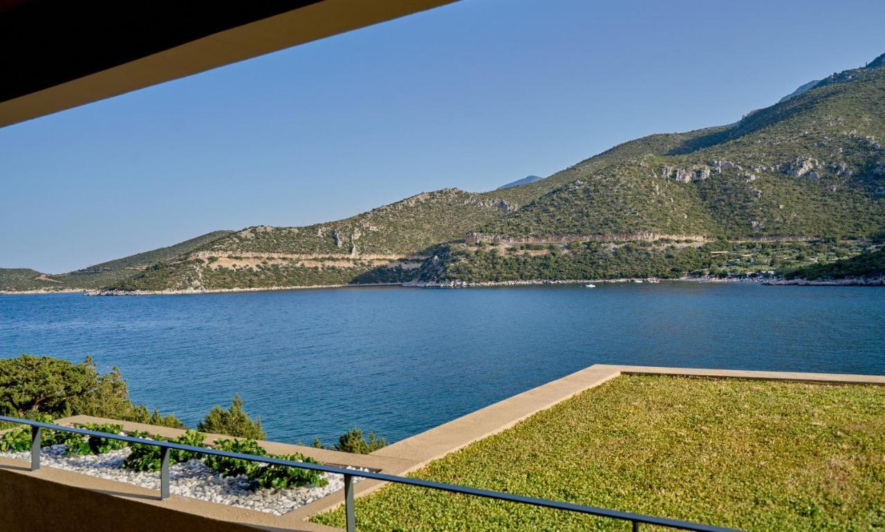 Into The Blue Suites Arkadiko Chorio Екстериор снимка