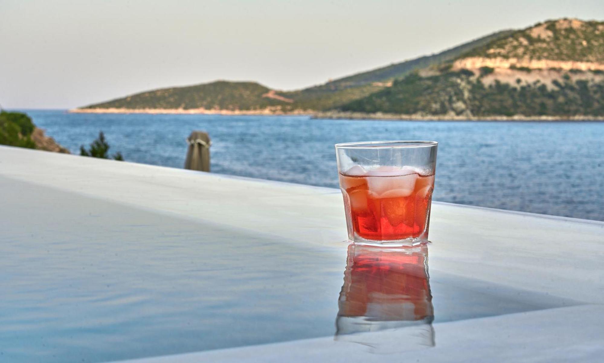 Into The Blue Suites Arkadiko Chorio Екстериор снимка